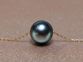 Tahitská perla na 14K zlatej retiazke TPN777AA+yG Tahitská perla na 14K zlatej retiazke TPN777AA+yG