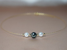 Perlový náhrdelník v zlate