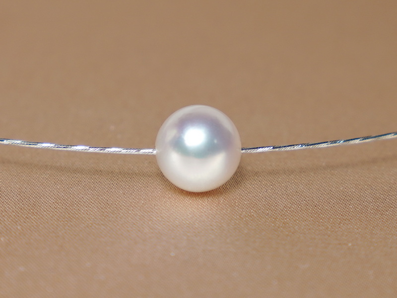 Juhomorská perla na zlatom lanku WW01WN-W Juhomorská perla na zlatom lanku WW01WN-W