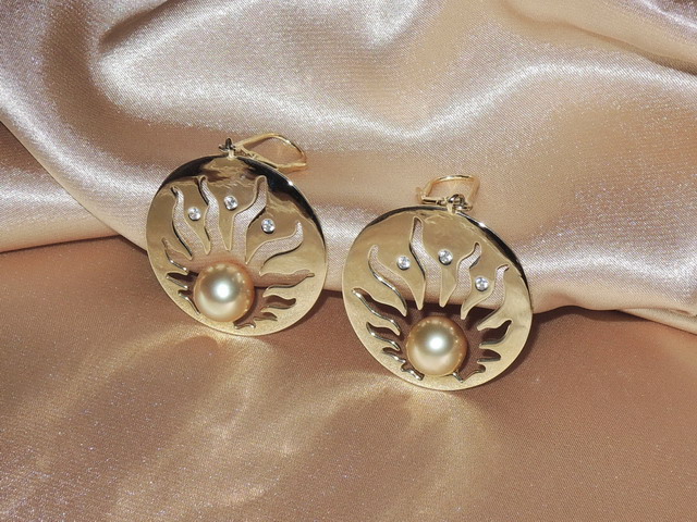 Perlové náušnice BC01YE-G Perlové náušnice BC01YE-G