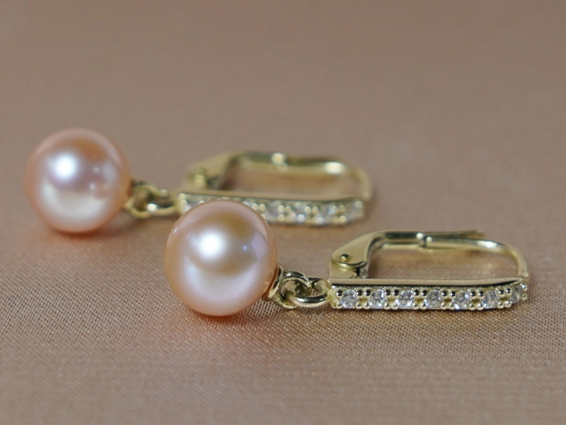 Zlaté perlové náušnice v 14K zlate BC024YFE-P Zlaté perlové náušnice v 14K zlate BC024YFE-P