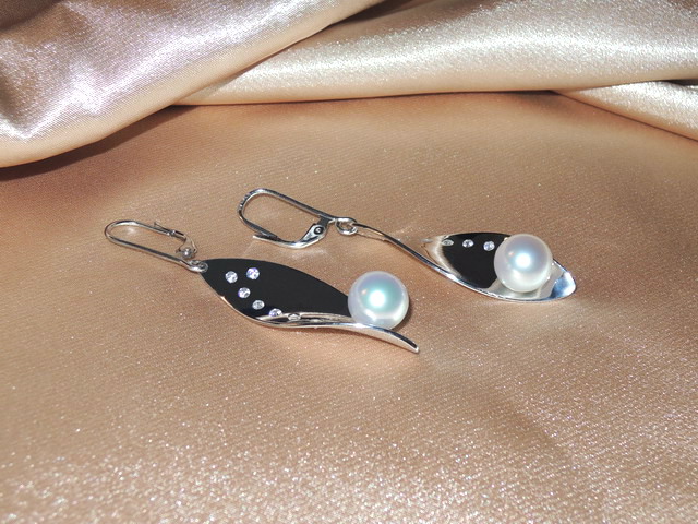 Perlové náušnice BC02SE-W Perlové náušnice BC02SE-W