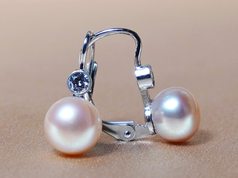 Perlové náušnice DS222SBE-P Perlové náušnice DS222SBE-P