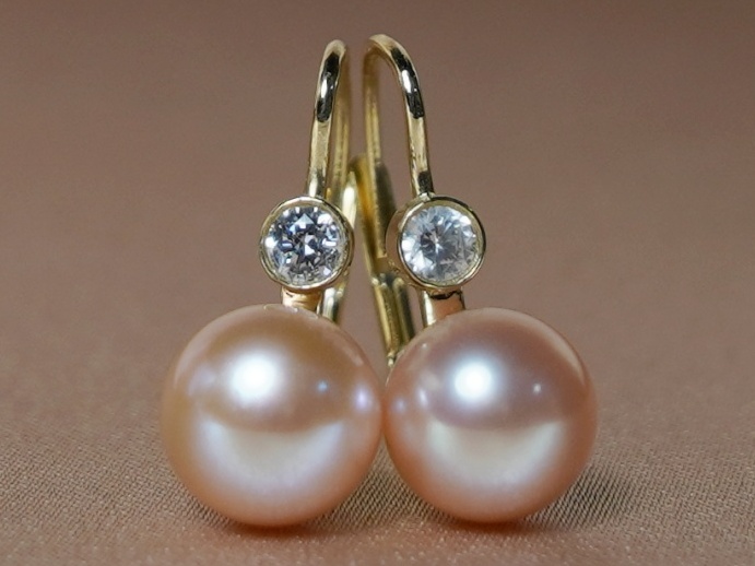 Perlové náušnice DS222YFE-P Perlové náušnice DS222YFE-P