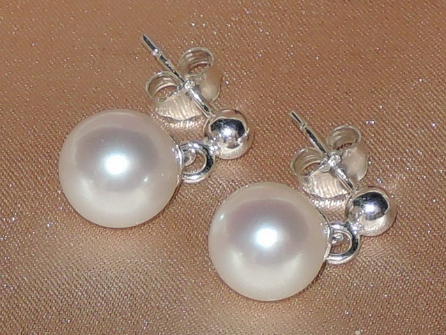 Perlové náušnice RE200AAwM Perlové náušnice RE200AAwM