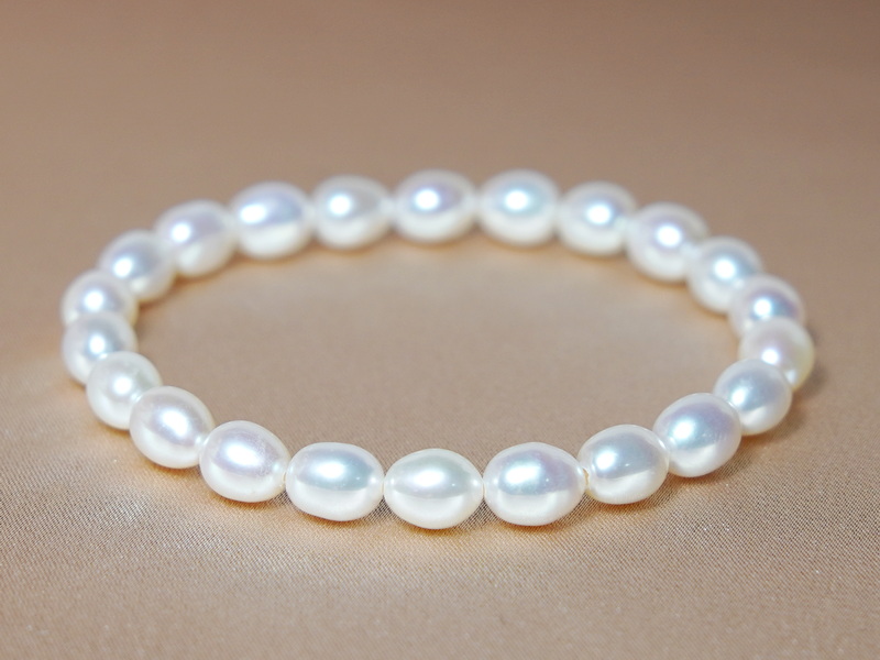 Perlový náramok PB551E Perlový náramok PB551E