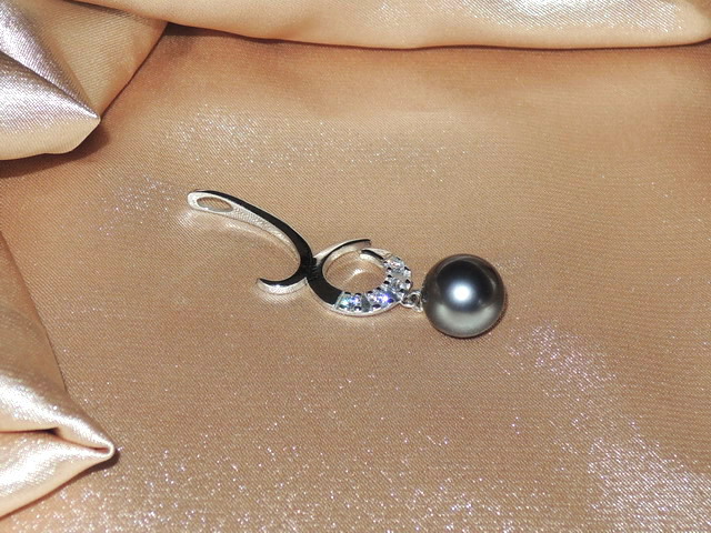 Prívesok s perlou BC03WP-T Prívesok s perlou BC03WP-T