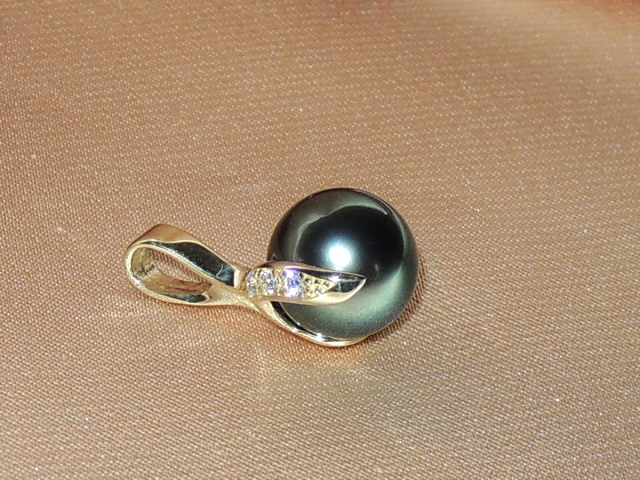 Prívesok s perlou BC05YP-T Prívesok s perlou BC05YP-T