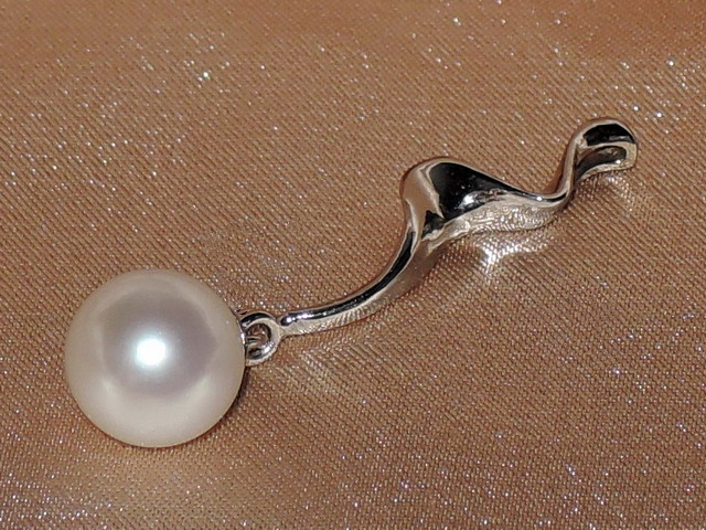 Prívesok s perlou RwGPAAAwM Prívesok s perlou RwGPAAAwM