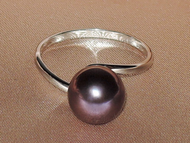 Prsteň s perlou BC028WFR-B Prsteň s perlou BC028WFR-B