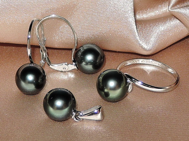 Set šperkov s tahitskými perlami v 14K zlate BC150WS-T Set šperkov s tahitskými perlami v 14K zlate BC150WS-T