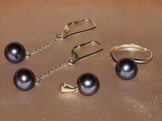 Zlatý perlový set z čiernych sladkovodných perál BC160YFS-B Zlatý perlový set z čiernych sladkovodných perál BC160YFS-B