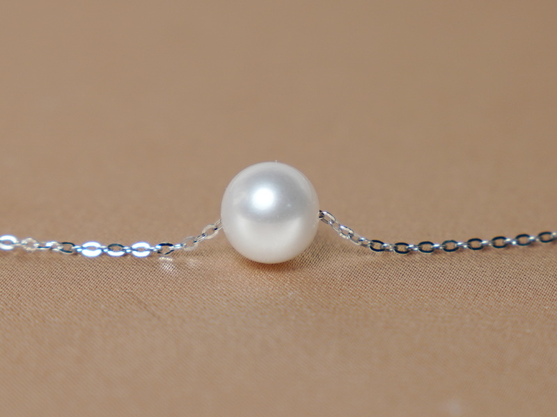 Strieborná retiazka s pravou riečnou perlou 9mm RP777wM Strieborná retiazka s pravou riečnou perlou 9mm RP777wM