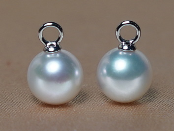 Biele perly Južného Pacifiku so zlatými očkami WW018WE-W Biele perly Južného Pacifiku so zlatými očkami WW018WE-W