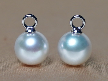 Japonské akoya perly so zlatými očkami WW018WE-A