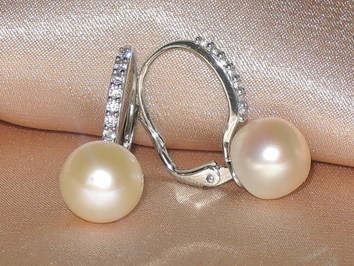 Perlové náušnice BC021SBE-P Perlové náušnice BC021SBE-P