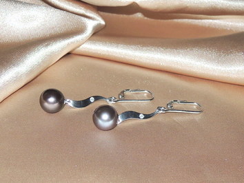 Perlové náušnice BC04SE-B Perlové náušnice BC04SE-B
