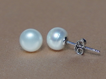 Perlové náušnice napichovacie biele BPE100AAw Perlové náušnice napichovacie biele BPE100AAw