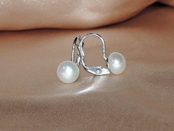 Perlové náušnice  DS701WBE-W Perlové náušnice  DS701WBE-W