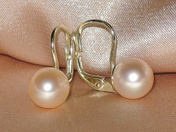 Perlové náušnice  DS701YBE-P Perlové náušnice  DS701YBE-P