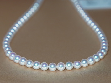 Perlový náhrdelník japonské akoya perly Tennyo 6 mm TEN-NYO 6065