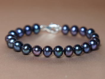 Perlový náramok čierne riečne perly  NRSB7585AAAbAE