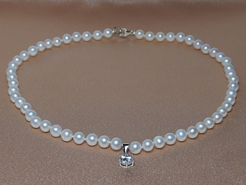 Personalizovaný perlový náhrdelník PS001 Personalizovaný perlový náhrdelník PS001