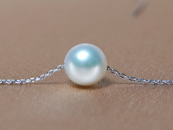 Pravá perla na zlatej retiazke FPN095AAAwW Pravá perla na zlatej retiazke FPN095AAAwW