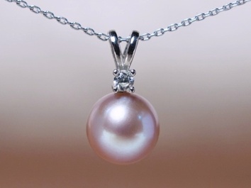 Prívesok s perlou BC025WFP-L Prívesok s perlou BC025WFP-L