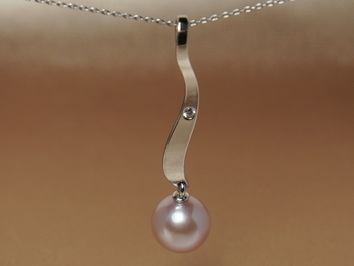 Prívesok s perlou BC04SP-P Prívesok s perlou BC04SP-P