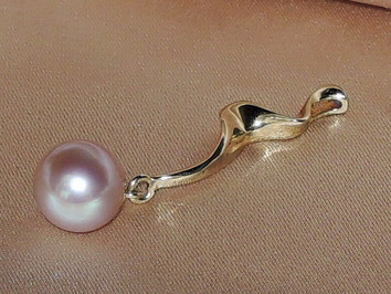 Prívesok s perlou RGPAAAlM Prívesok s perlou RGPAAAlM