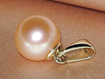 Prívesok s perlou RPP002pM Prívesok s perlou RPP002pM