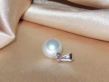 Prívesok s perlou SSwP002B Prívesok s perlou SSwP002B