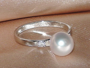 Prsteň s perlou BC027SR-W Prsteň s perlou BC027SR-W