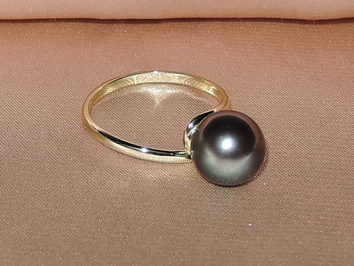 Prsteň s perlou BC028YFR-B Prsteň s perlou BC028YFR-B