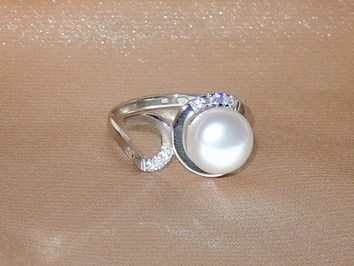 Prsteň s perlou BC03SR-WB Prsteň s perlou BC03SR-WB