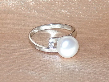 Prsteň s perlou BC04SR-WB Prsteň s perlou BC04SR-WB
