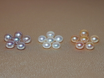 Sladkovodné perly pologuľaté polovŕtané BLPBAA+Z Sladkovodné perly pologuľaté polovŕtané BLPBAA+Z