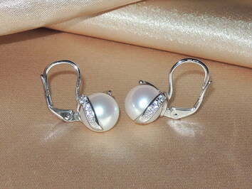 Strieborné perlové náušnice BC05SE-W Strieborné perlové náušnice BC05SE-W