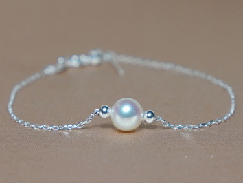 Strieborný náramok s pravou perlou B123SwU Strieborný náramok s pravou perlou B123SwU