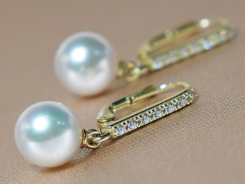 Zlaté náušnice 14K s perlami Južného Pacifiku BC024YE-W Zlaté náušnice 14K s perlami Južného Pacifiku BC024YE-W