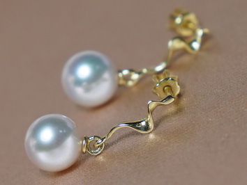 Zlaté náušnice 14K s perlami Južného Pacifiku SSWE006B