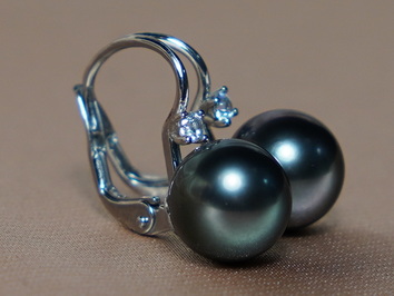 Zlaté náušnice 14K s pravou tahitskou perlou  BC022WE-T