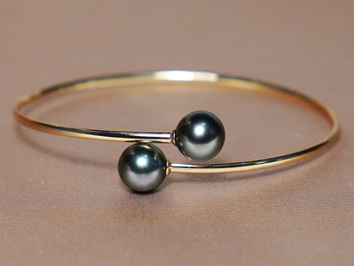 Zlatý náramok s tahitskými perlami WW08YB-TT Zlatý náramok s tahitskými perlami WW08YB-TT