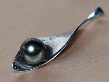 Zlatý prívesok s tahitskou perlou AAA BC02WP-T Zlatý prívesok s tahitskou perlou AAA BC02WP-T