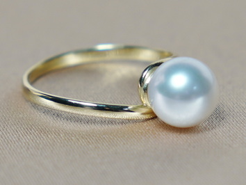 Zlatý prsteň s perlou BC028YFR-W Zlatý prsteň s perlou BC028YFR-W