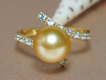 Prsteň s juhomorskou perlou