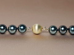 Luxusný zlatý náhrdelníkový uzáver.JPG TPN63OP