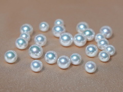 Japonské akoya perly polovŕtané kvalita AAA APL100AAA Morské akoya perly APL100AAA-1.JPG APL100AAA