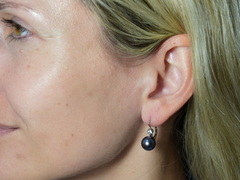 Náušnice čierne perly a zirkóny DS222WFE-B Náušnice čierne perly a zirkóny DS222WFE-B.JPG DS222WFE-B